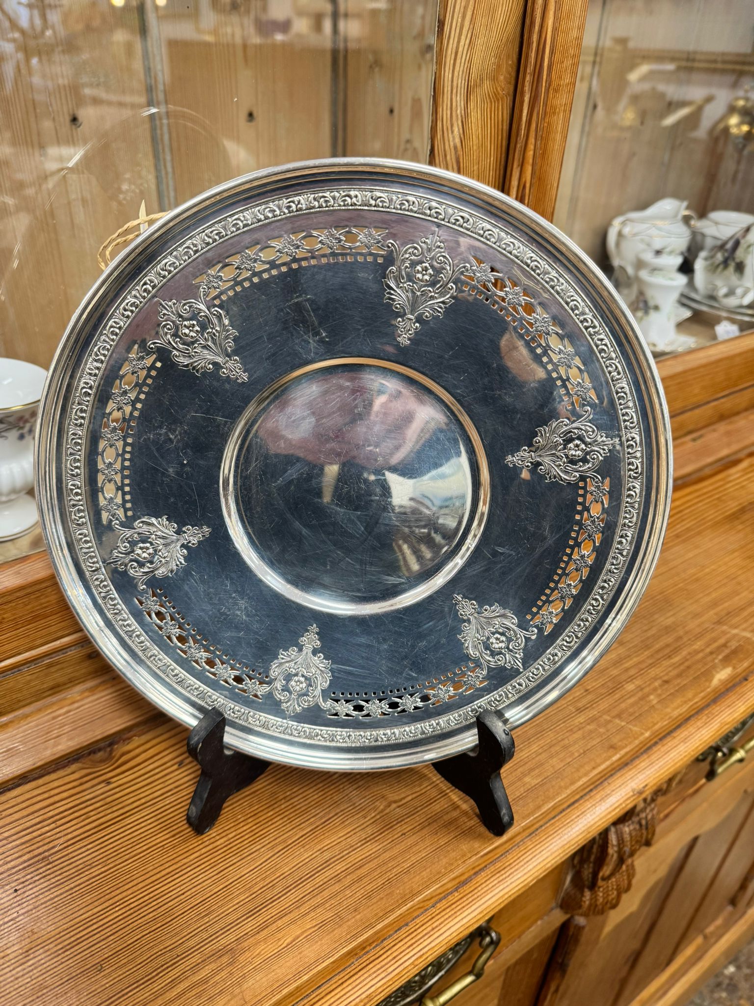 The main image for this shop item