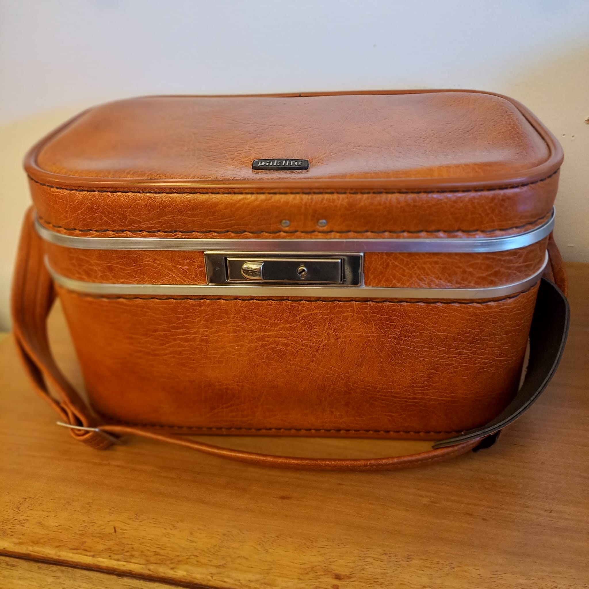 The main image for this shop item